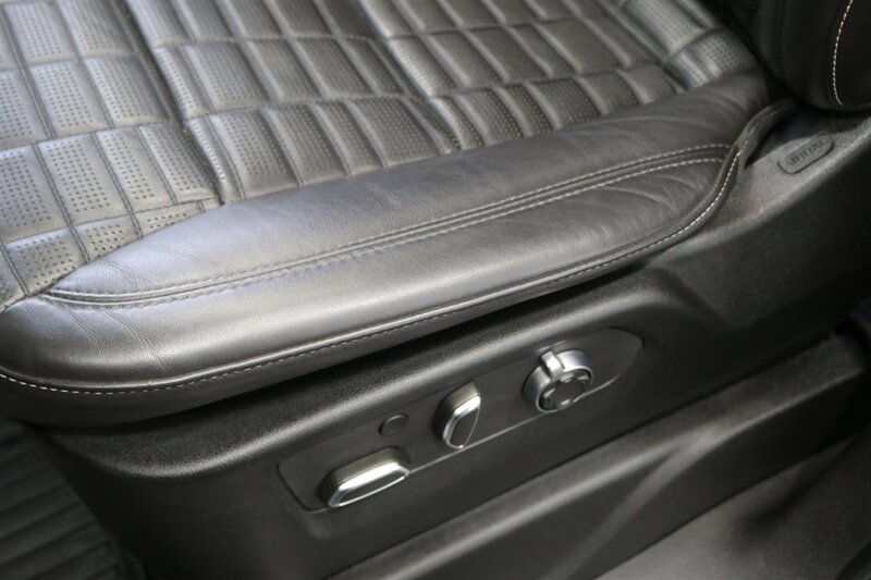 Used 2024 Cadillac Escalade Sport Platinum w/ LPO, ONYX Package AWD/4WD image 50