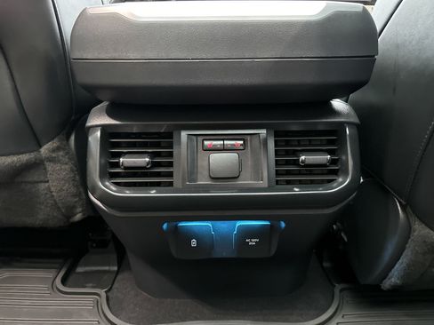 Used 2023 Ford F150 Raptor w/ Raptor Carbon Fiber Package image 22