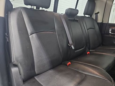 Used 2015 RAM 2500 Laramie w/ Cold Weather Group AWD/4WD image 31