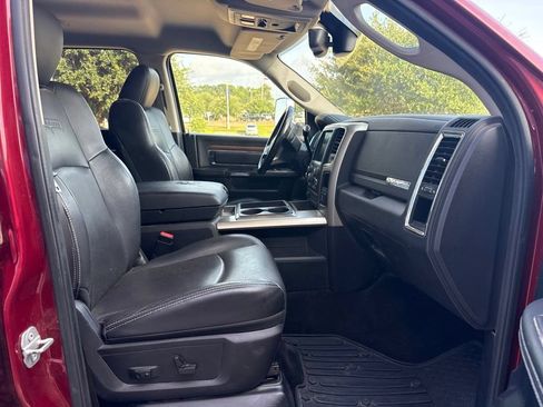 Used 2015 RAM 3500 Laramie w/ Convenience Group AWD/4WD image 12