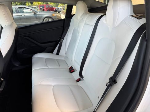 Used 2022 Tesla Model 3 Long Range AWD/4WD image 14