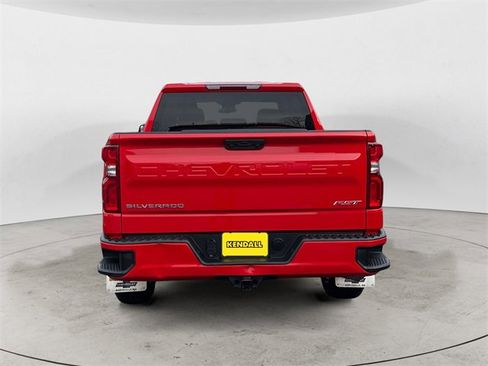 Used 2023 Chevrolet Silverado 1500 RST image 4