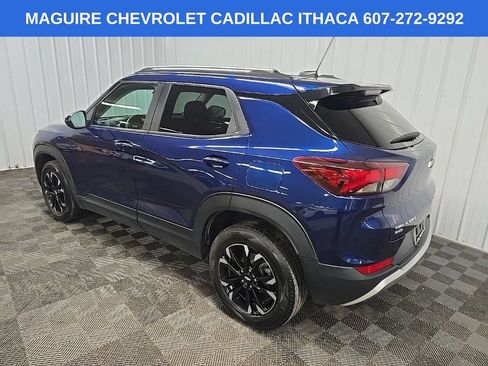 Used 2023 Chevrolet TrailBlazer LT AWD/4WD image 9