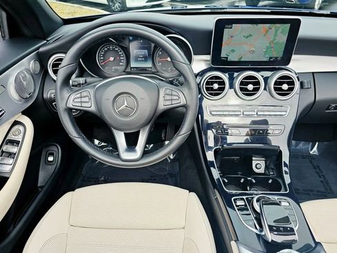 Used 2017 Mercedes-Benz C 300 4MATIC Cabriolet image 38