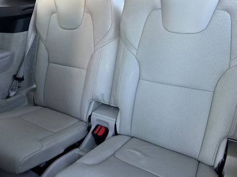 Used 2016 Volvo XC90 T6 Inscription AWD/4WD image 17