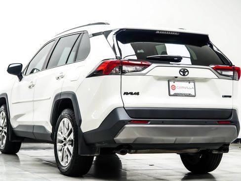 Used 2020 Toyota RAV4 Limited w/ All Weather Liner Package FWD image 11