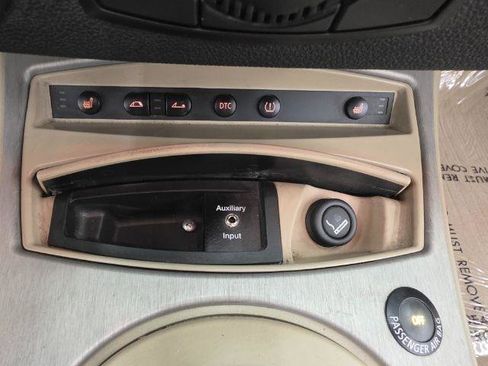 Used 2005 BMW Z4 2.5i RWD image 22