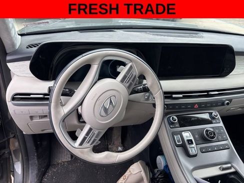 Used 2024 Hyundai Palisade Calligraphy image 12