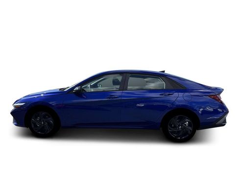 New 2026 Hyundai Elantra Sport image 3