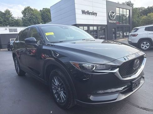 Used 2021 MAZDA CX-5 Touring FWD image 2