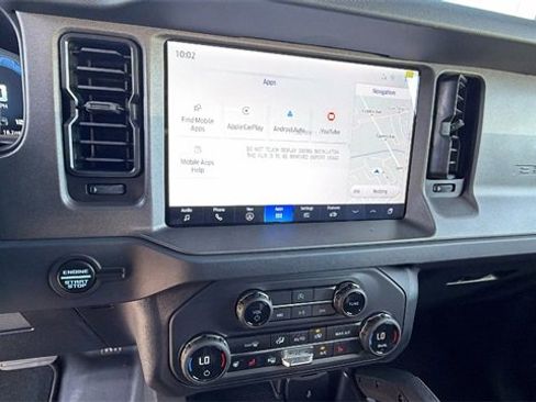 New 2025 Ford Bronco Badlands image 25