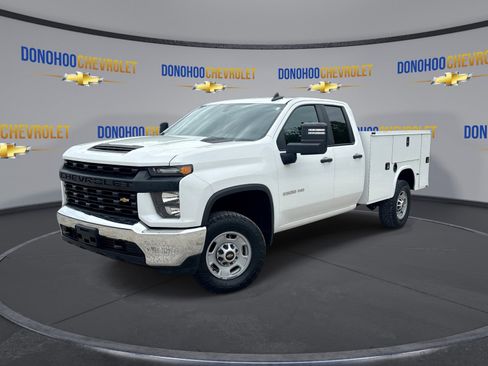 Used 2023 Chevrolet Silverado 2500 W/T w/ WT Convenience Package AWD/4WD image 4