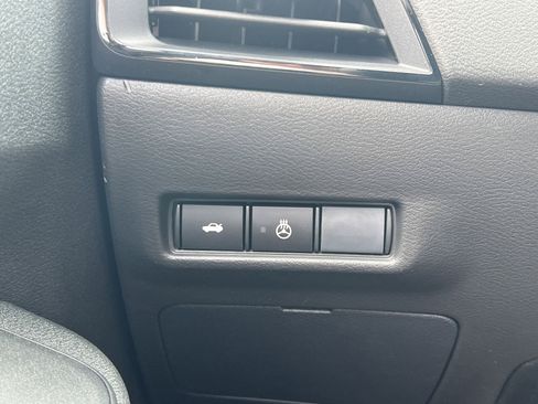 New 2026 Nissan Sentra SV w/ SV Convenience Package FWD image 11