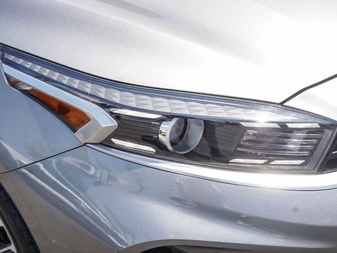 Certified 2023 Kia Forte GT-Line w/ GT-Line Premium Package FWD image 11