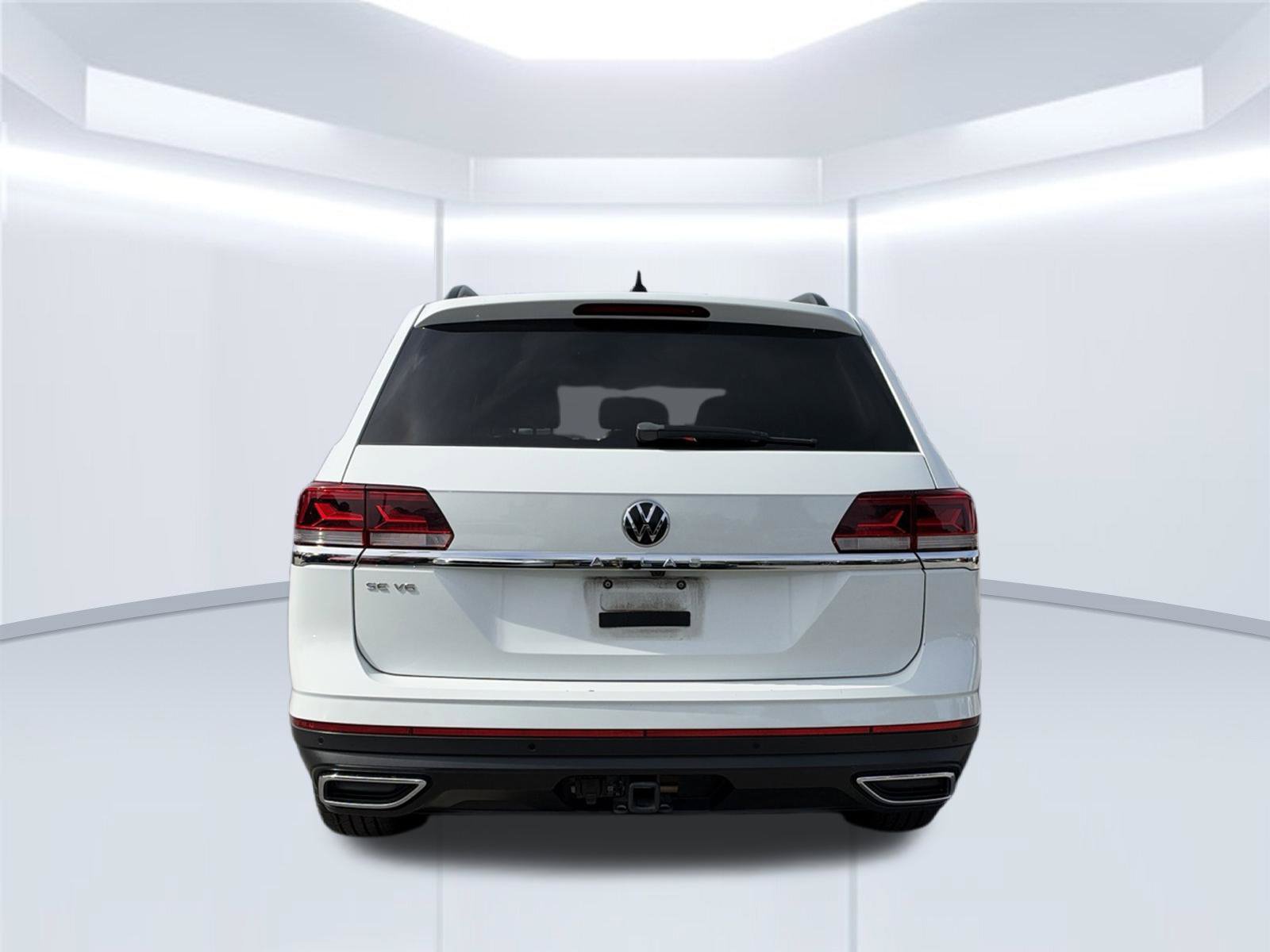 Used 2023 Volkswagen Atlas SE w/ Black Wheel Package FWD image 6