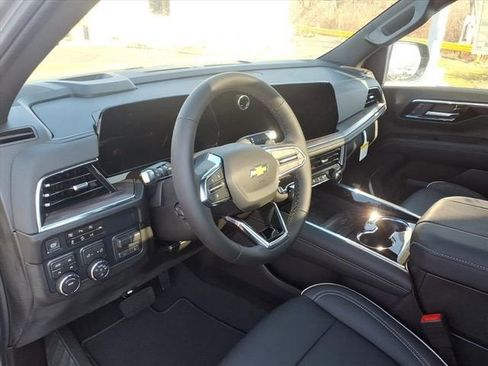 New 2026 Chevrolet Suburban Premier w/ Sun And Tow Package image 11