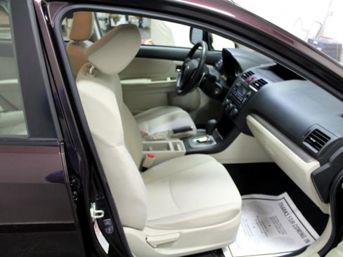 Used 2012 Subaru Impreza 2.0i Premium w/ All-Weather Pkg image 19