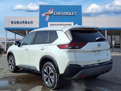 Used 2023 Nissan Rogue SV image 6