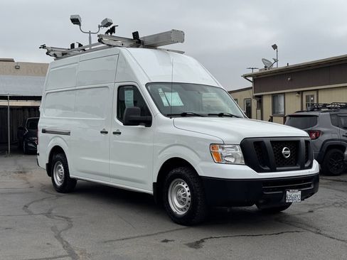 Used 2020 Nissan NV 2500 S RWD image 4