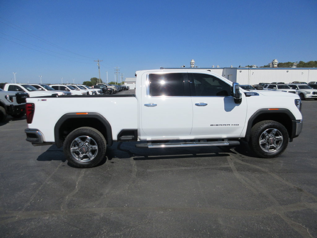 Certified 2025 GMC Sierra 2500 SLT w/ SLT Premium Package AWD/4WD image 5