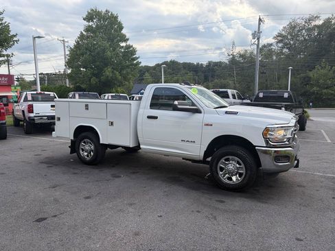 Used 2022 RAM 3500 Tradesman AWD/4WD image 5