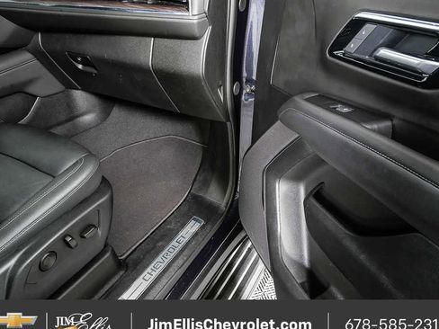 Certified 2025 Chevrolet Tahoe LT image 23
