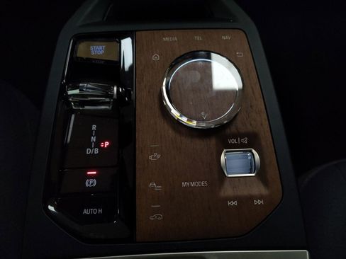 Certified 2023 BMW iX xDrive50 w/ Premium Package image 12