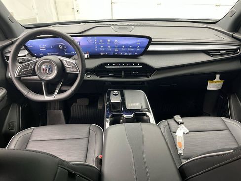 Used 2026 Buick Enclave Sport Touring w/ Power Package AWD/4WD image 3