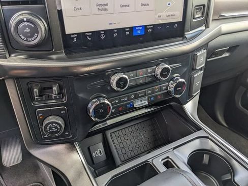 Used 2025 Ford F150 Platinum w/ Equipment Group 702A High AWD/4WD image 25
