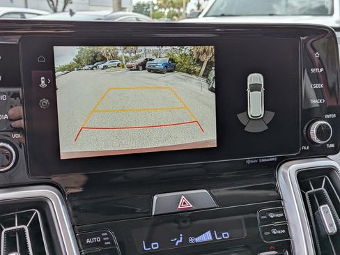 Used 2022 Kia Sorento S w/ Panoramic Sunroof Package FWD image 34