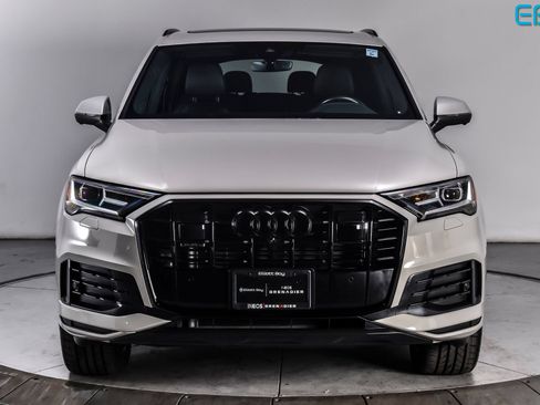 Used 2023 Audi Q7 2.0T Premium Plus w/ Premium Plus Package AWD/4WD image 8