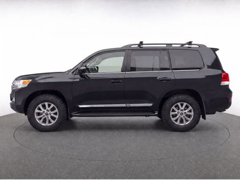Used 2019 Toyota Land Cruiser AWD/4WD image 20