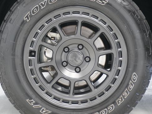 Used 2020 Toyota RAV4 XSE image 27