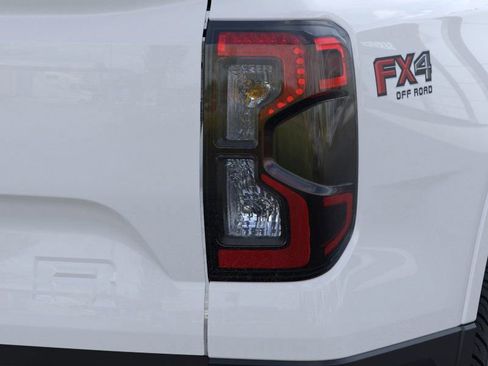 New 2025 Ford Ranger XLT w/ FX4 Off-Road Package image 21