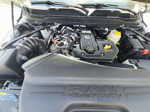 New 2026 RAM 3500 Big Horn AWD/4WD image 15