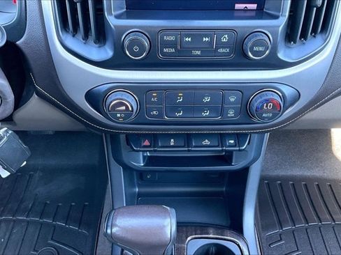 Used 2015 GMC Canyon SLE w/ SLE Convenience Package AWD/4WD image 16
