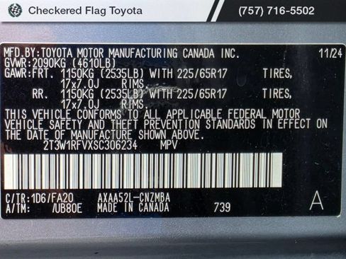 Used 2025 Toyota RAV4 XLE FWD image 18