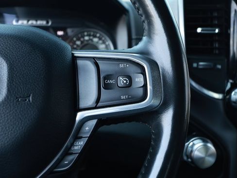 Used 2022 RAM 1500 Laramie AWD/4WD image 14