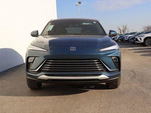 New 2026 Buick Envista Preferred image 2