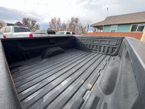 Used 2018 Chevrolet Silverado 1500 LT image 20