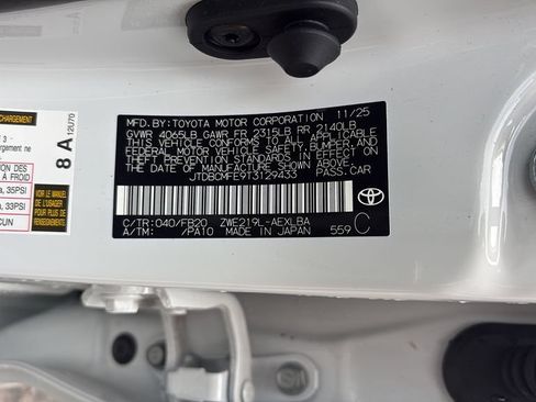 Used 2026 Toyota Corolla LE FWD image 22