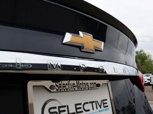 Used 2019 Chevrolet Impala LT w/ Sunroof and Spoiler Package FWD image 14