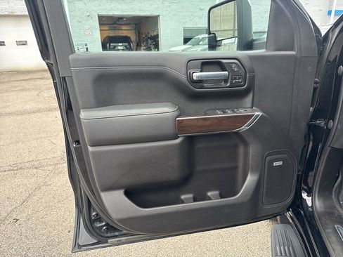 Used 2021 GMC Sierra 1500 SLT w/ SLT Premium Plus Package image 16