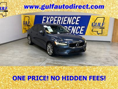 Used 2019 Volvo S60 T5 Momentum w/ Multimedia Package