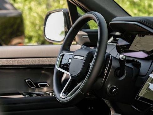 New 2026 Land Rover Range Rover Sport SE AWD/4WD image 16