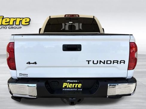 Used 2016 Toyota Tundra SR5 w/ SR5 Upgrade Package AWD/4WD image 3
