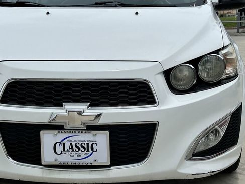 Used 2013 Chevrolet Sonic RS FWD image 9