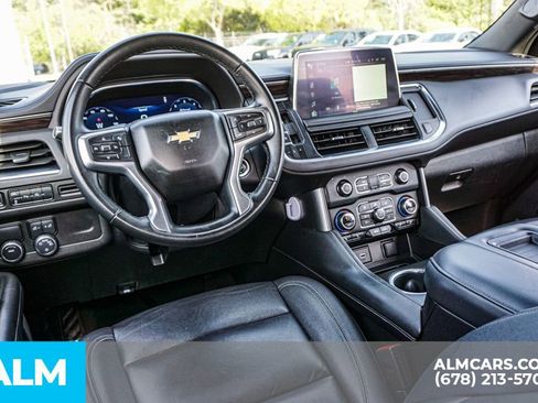 Used 2024 Chevrolet Suburban LT RWD image 29