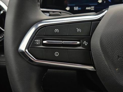 New 2026 Chevrolet Equinox LT image 12