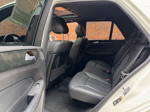 Used 2019 Mercedes-Benz GLE 400 4MATIC image 23